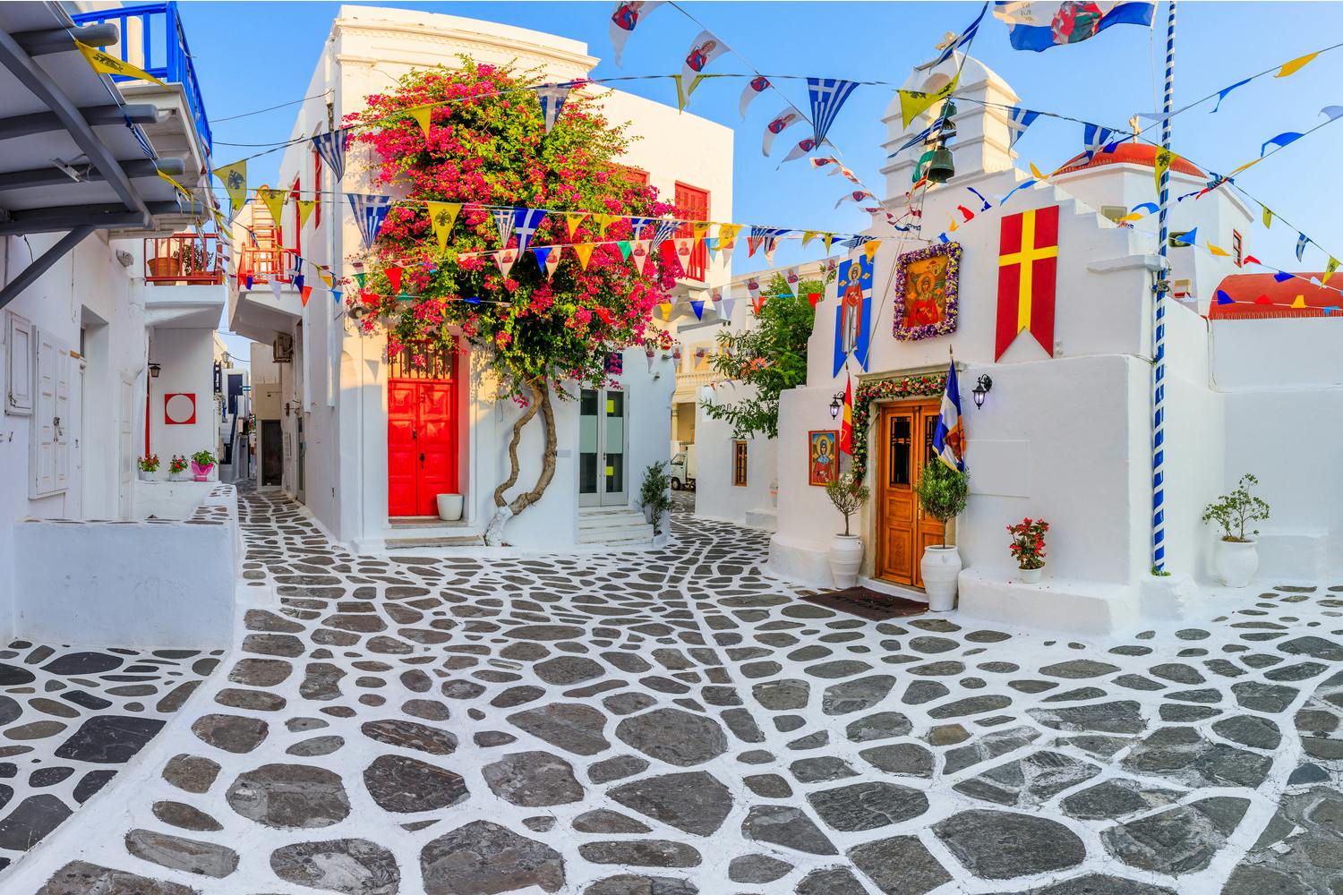 shutterstock 1890832771 1 Chora Mykonos